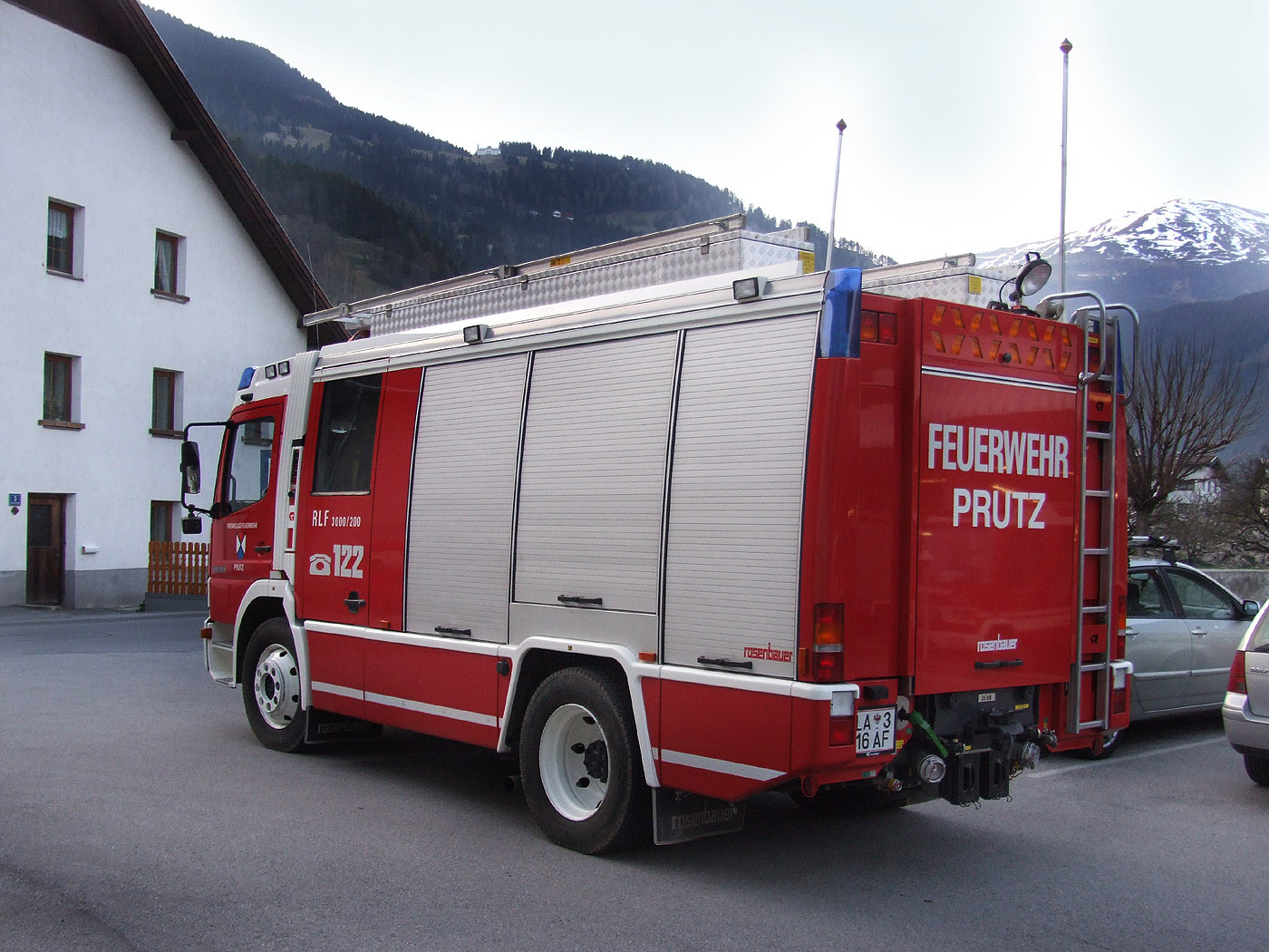 Feuerwehrfahrzeuge - kostenlose Hintergrundbilder