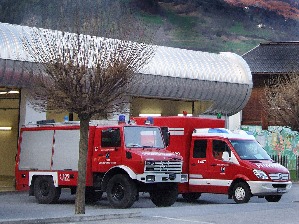 Feuerwehrauto 007