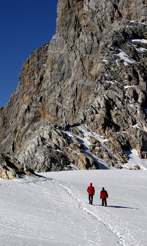 Handy Hintergrundbild: Der Dachstein, Die Alpen, Winter, Schnee, Berg