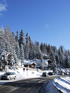 Winter in den Alpen, Schnee - Handy Hintergrundbild