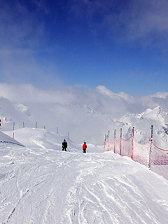 Winter in den Alpen, Schnee - Handy Hintergrundbild