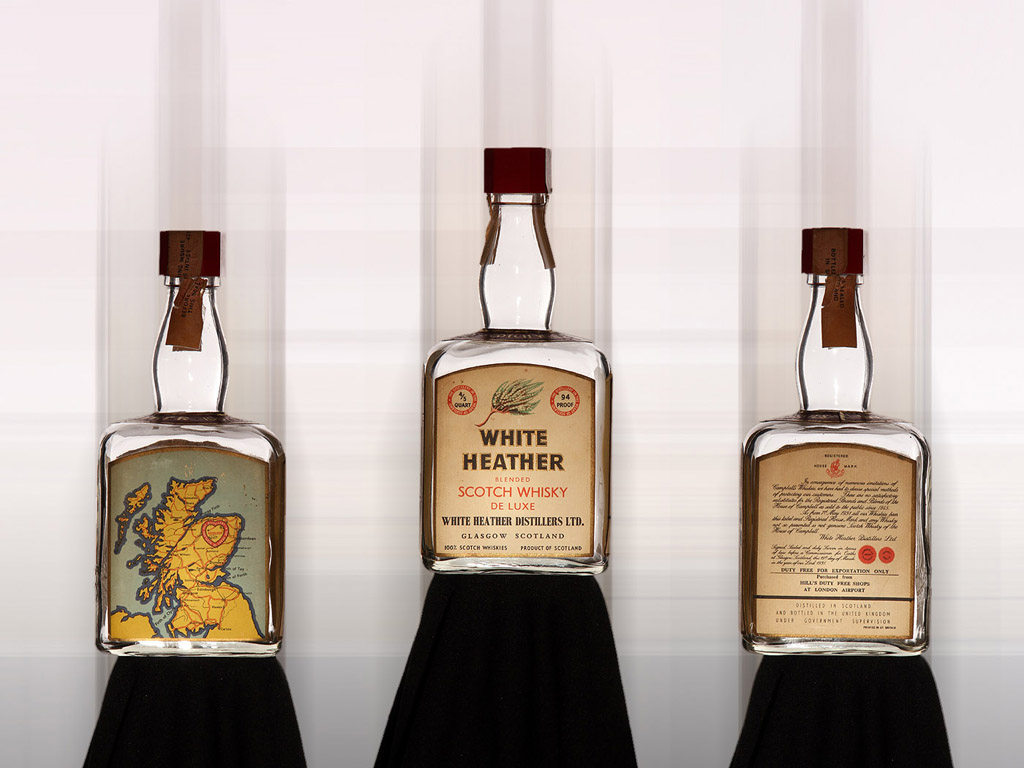 Alte Whisky Flasche - White Heather - Hintergrundbild kostenlos