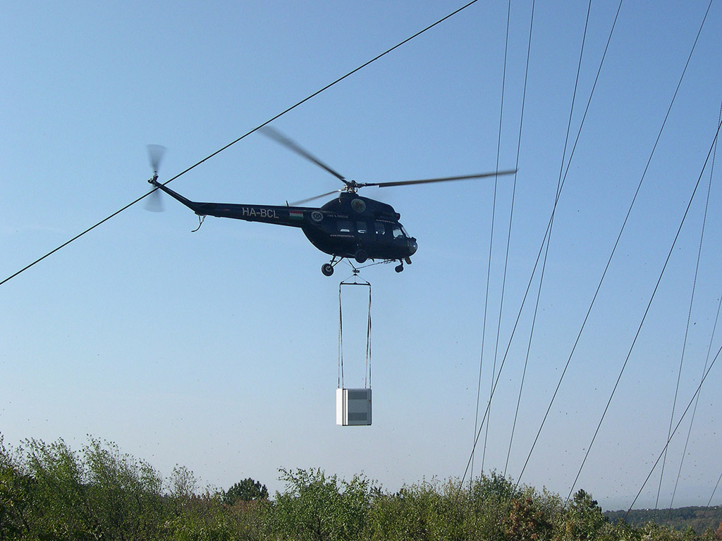 Helikopter MI2 - Hubschrauber - schwarz