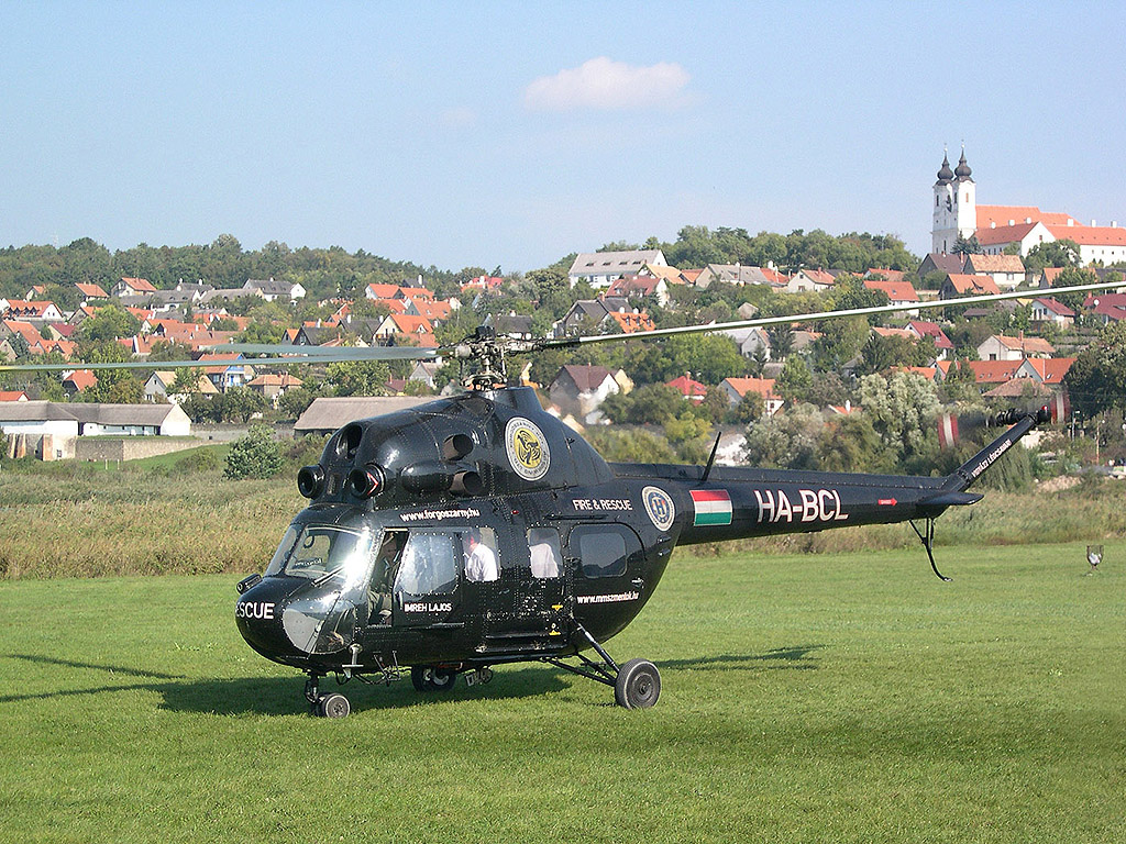 Helikopter MI2 - Hubschrauber - schwarz