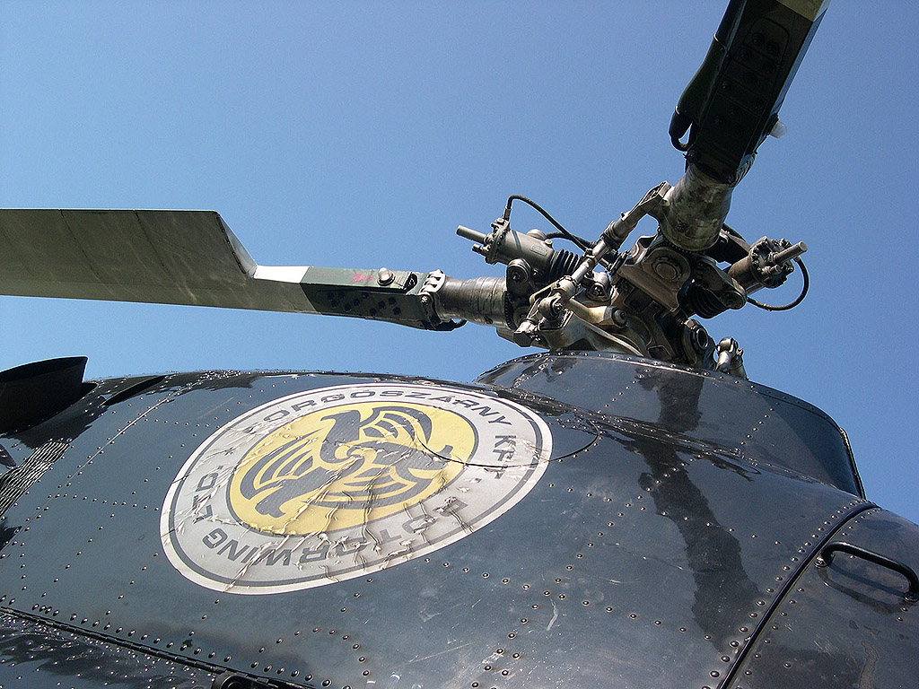 Helikopter MI2 - Hubschrauber - schwarz