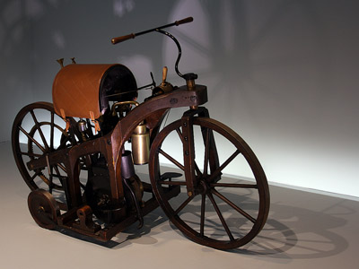 Stuttgart, Mercedes-Benz Museum