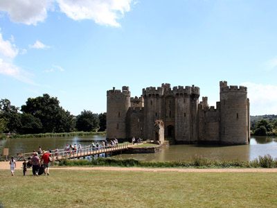 Bodiam Castle, East Sussex, England - Schloss, Wasserburg