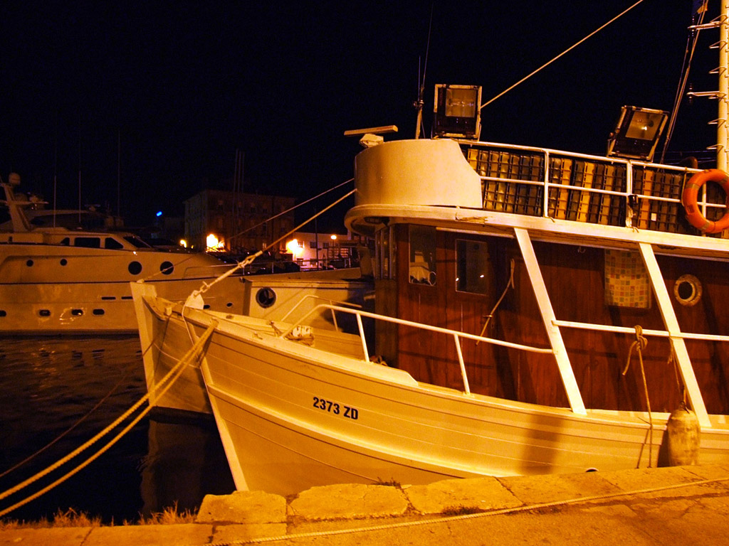 Zadar by night, Kroatien - Hintergrundbild gratis