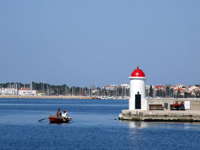 Zadar, Kroatien: Hafen und Meer