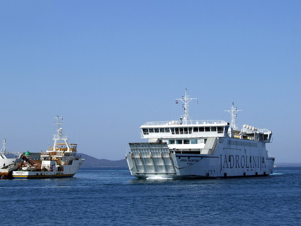 Zadar: Hafen im Adriatischen Meer, Kroatien - Hintergrundbild gratis