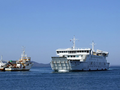 Zadar, Kroatien: Hafen und Meer