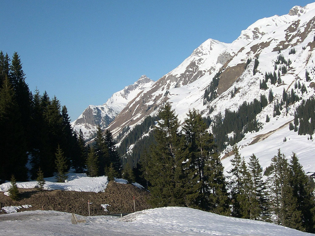 Die Alpen im Winter - Hintergrundbild gratis