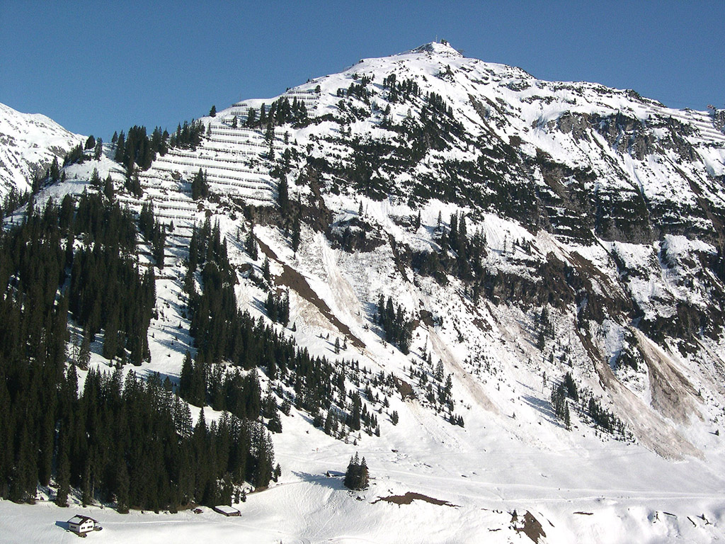 Die Alpen im Winter - Hintergrundbild gratis