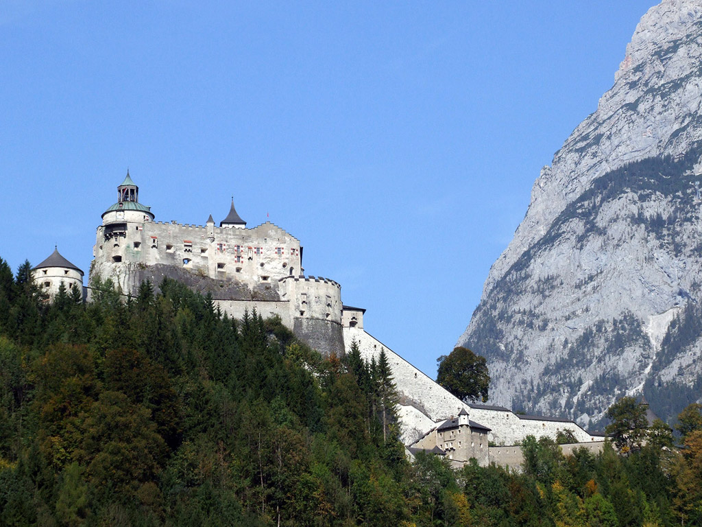 Festung Hohenwerfen, Ősterreich - Hintergrundbilder kostenlos - Reise & Urlaub - Wallpaper gratis