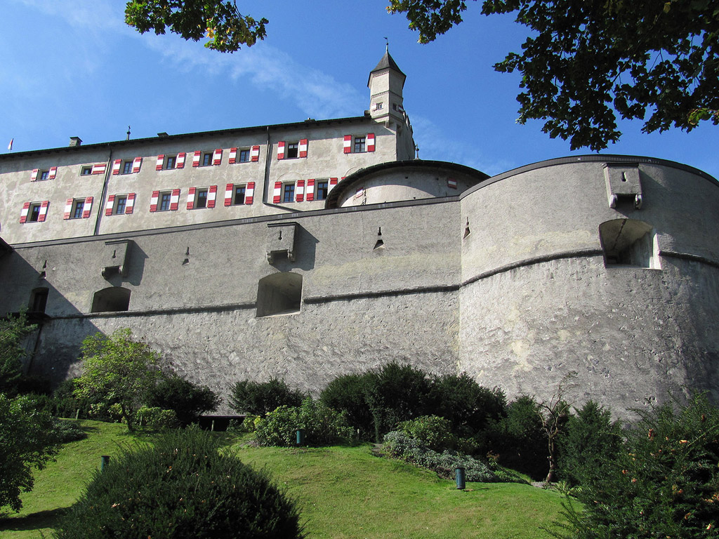 Festung Hohenwerfen, Ősterreich - Hintergrundbilder kostenlos - Reise & Urlaub - Wallpaper gratis