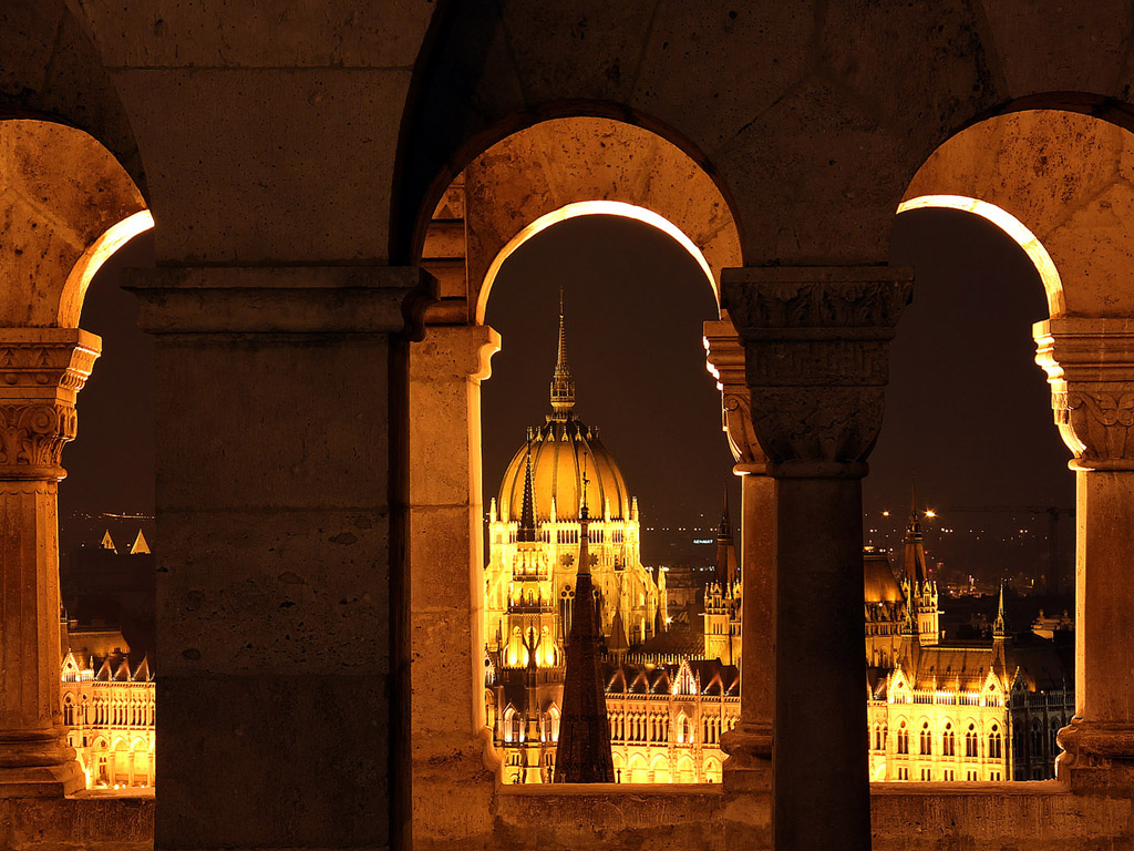 Budapest by Night - die Hauptstadt Ungarns