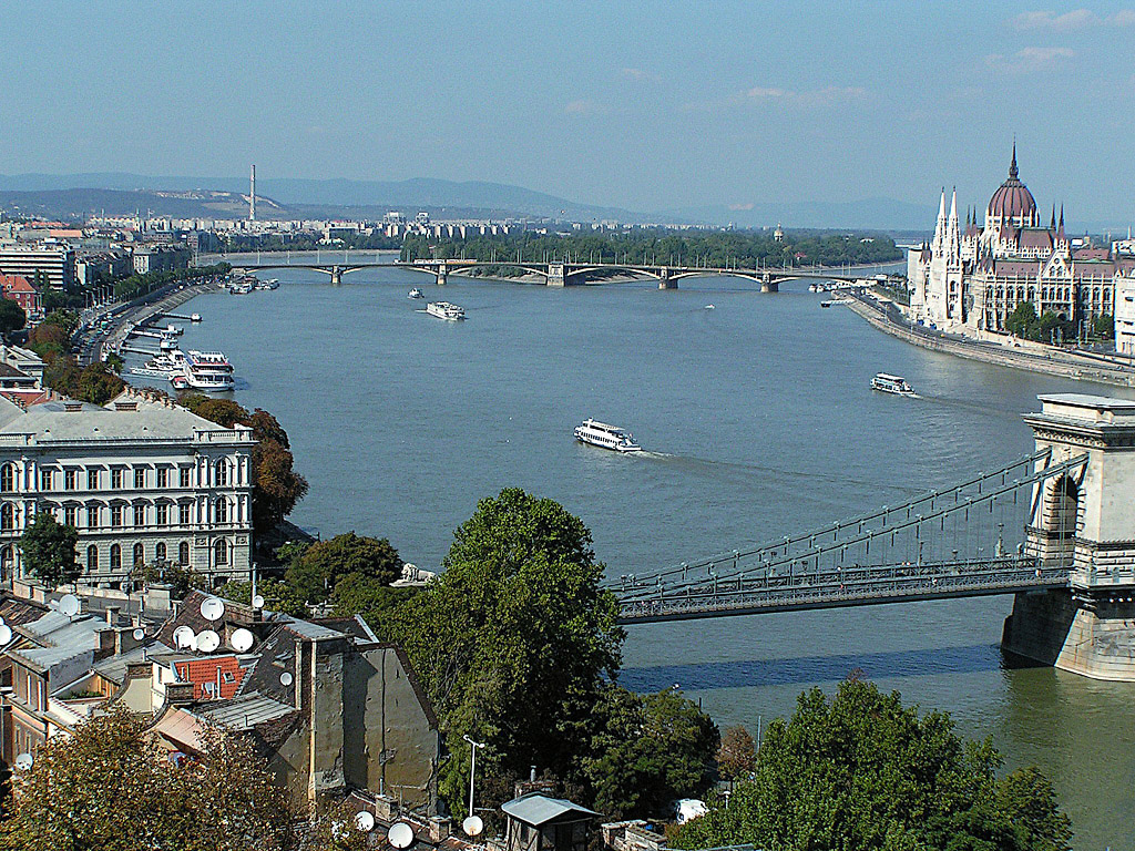 Aussicht über Budapest mit Donau
