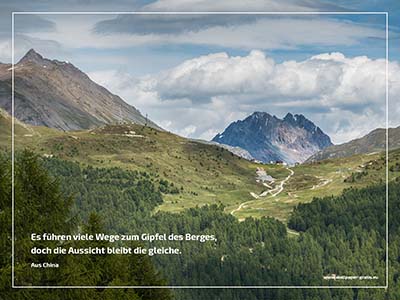 Es führen viele Wege zum Gipfel des Berges, doch die Aussicht bleibt die gleiche.